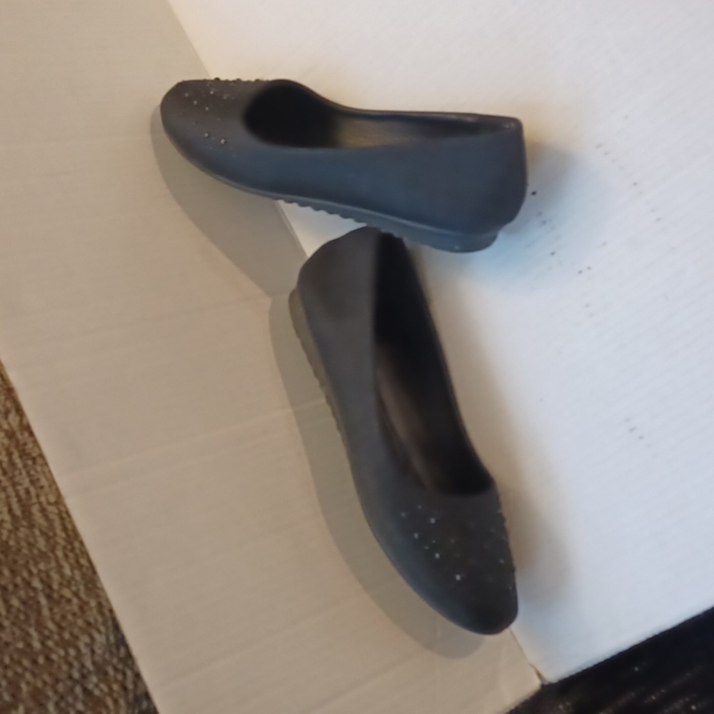 4/$40 Elegant Black Bejewelled Flats - Size EUR 42 (Fit Like 9.5-10) - Picture 3 of 8